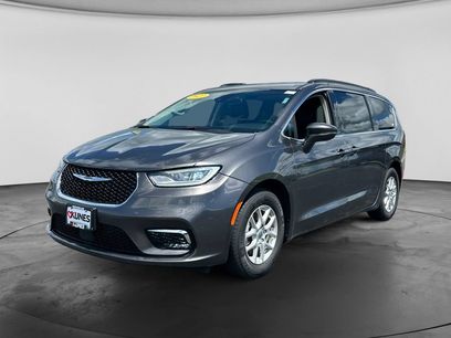 Used 2022 Chrysler Pacifica Touring-L