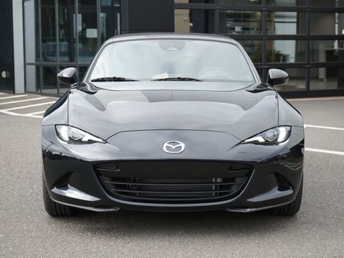 New 2026 MAZDA MX-5 Miata Sport w/ Weather Package RWD image 12