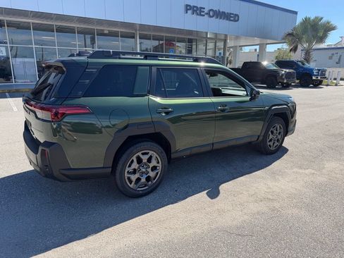 Used 2026 Subaru Outback Premium AWD/4WD image 3