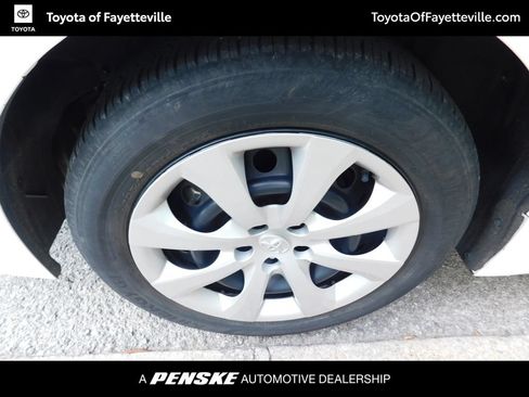 Used 2025 Toyota Corolla LE FWD image 7