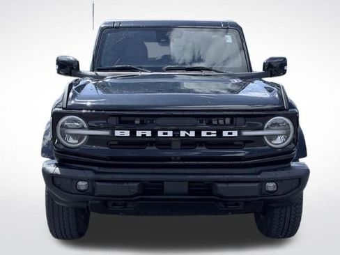 Used 2023 Ford Bronco Outer Banks AWD/4WD image 2