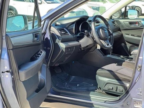 Used 2018 Subaru Outback 2.5i Premium AWD/4WD image 8
