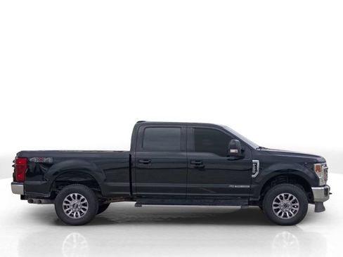 Used 2021 Ford F250 Lariat w/ Lariat Value Package AWD/4WD image 4