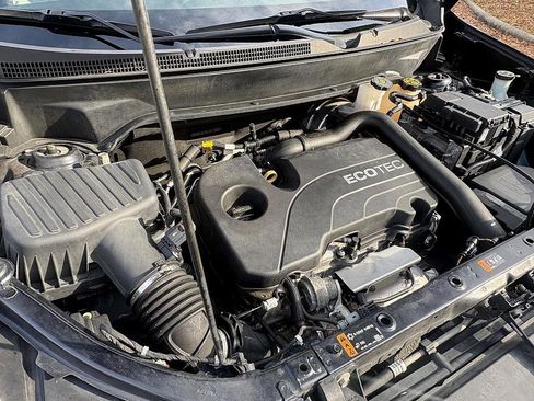 Used 2020 Chevrolet Equinox LT image 27