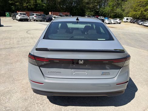 Used 2024 Honda Accord Sport image 9