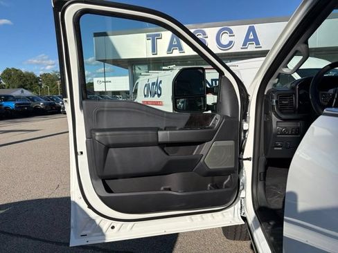 New 2026 Ford F350 Lariat w/ Lariat Ultimate Package AWD/4WD image 13