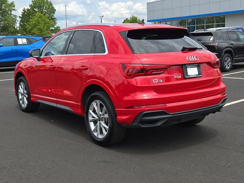 Used 2025 Audi Q3 2.0T Premium AWD/4WD image 11