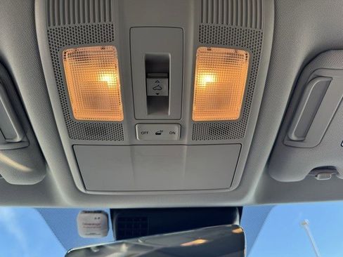 Used 2023 MAZDA CX-9 Touring Plus image 18