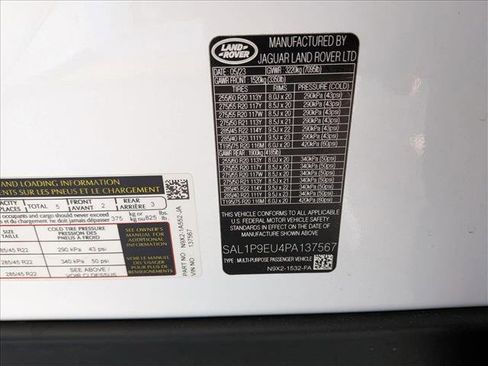 Used 2023 Land Rover Range Rover Sport SE image 24