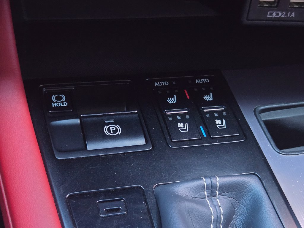 Used 2020 Lexus RX 350 F Sport w/ Accessory Package AWD/4WD image 25