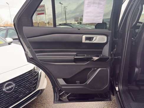 Used 2021 Ford Explorer ST w/ Equipment Group 401A image 13