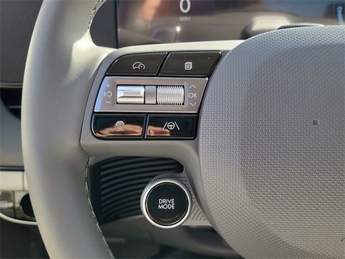 New 2026 Hyundai Ioniq 5 SE image 5