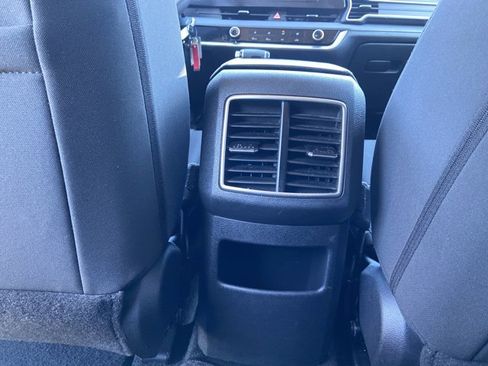 Used 2024 Kia Sportage LX image 47