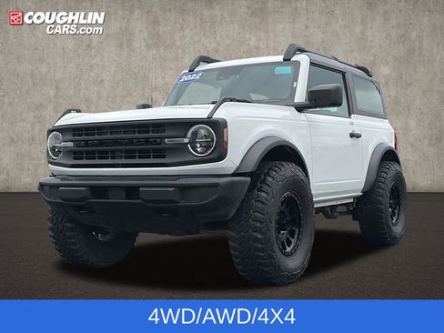Used 2022 Ford Bronco 2-Door AWD/4WD image 4