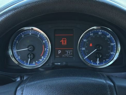 Used 2019 Toyota Corolla LE FWD image 20