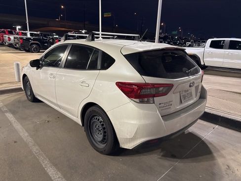 Used 2023 Subaru Impreza 2.0i image 3