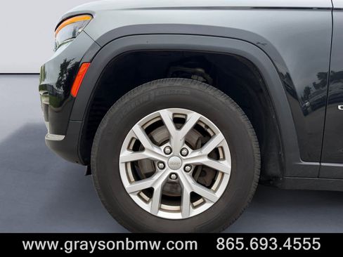 Used 2021 Jeep Grand Cherokee L Limited AWD/4WD image 9