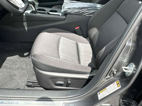 New 2026 Nissan Altima 2.5 SV FWD image 22