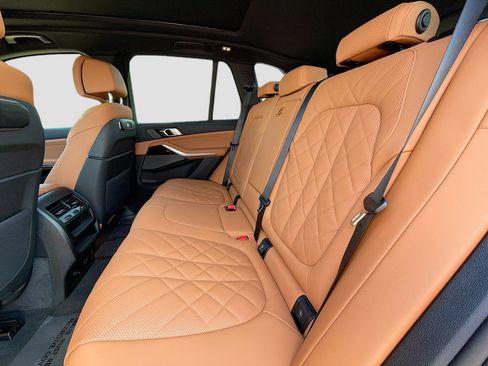 New 2026 BMW X5 sDrive40i w/ M Sport Package image 21