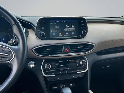 Used 2019 Hyundai Santa Fe Limited FWD image 11