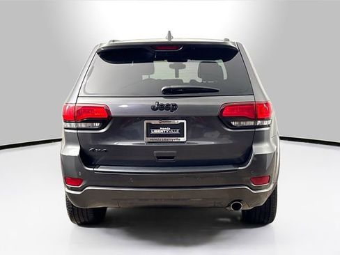 Used 2020 Jeep Grand Cherokee Altitude image 11