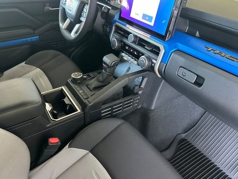 New 2026 Toyota Tacoma TRD Off-Road AWD/4WD image 17