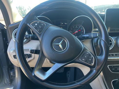 Used 2016 Mercedes-Benz C 300 Sedan image 16