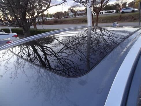 Used 2021 Volvo XC60 T5 Inscription w/ Advanced Package image 18