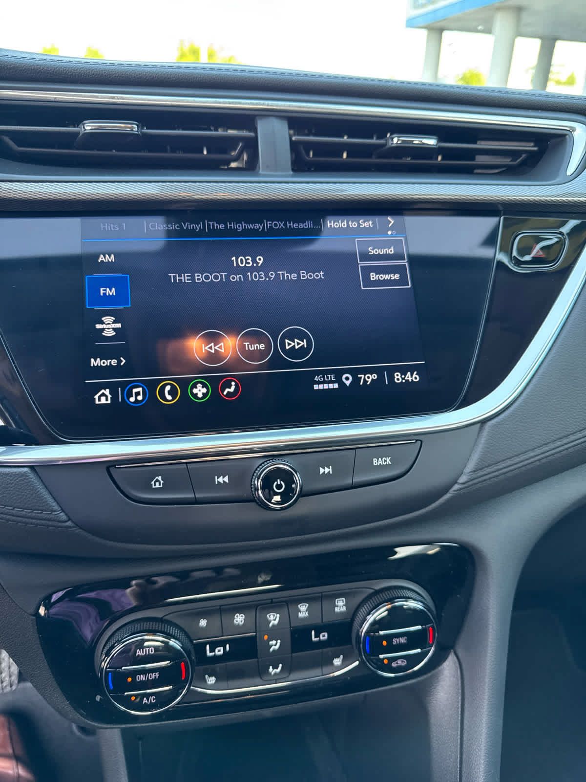 Used 2023 Buick Encore GX Select w/ Experience Buick Package FWD image 19
