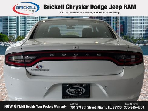 Used 2022 Dodge Charger SXT RWD image 10