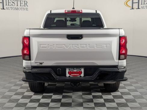 Certified 2024 Chevrolet Colorado W/T w/ WT Convenience Package II image 5