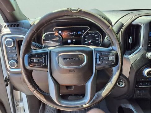 Used 2020 GMC Sierra 2500 Denali w/ Denali Ultimate Package AWD/4WD image 23