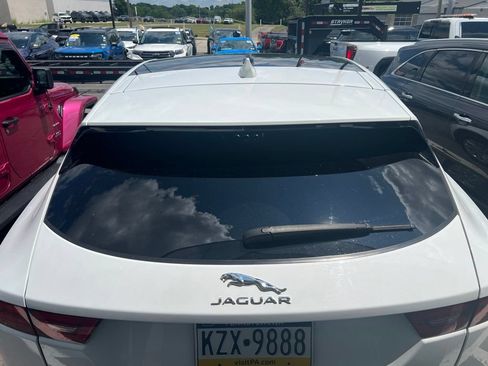Used 2018 Jaguar E-PACE SE AWD/4WD image 6