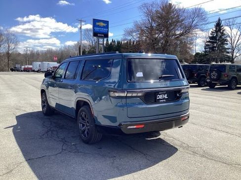 New 2026 Jeep Grand Wagoneer L Limited AWD/4WD image 5