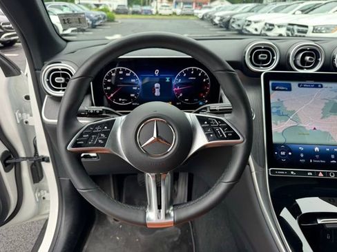 Used 2026 Mercedes-Benz GLC 300 4MATIC image 14