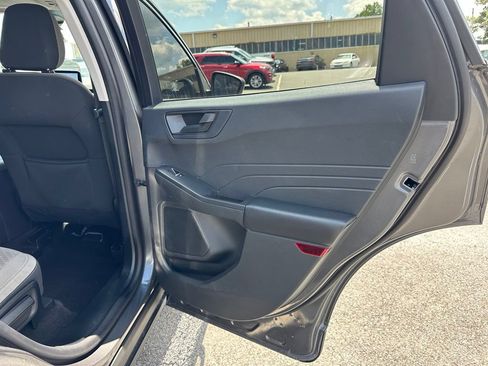 Used 2022 Ford Escape SE w/ Convenience Package FWD image 19