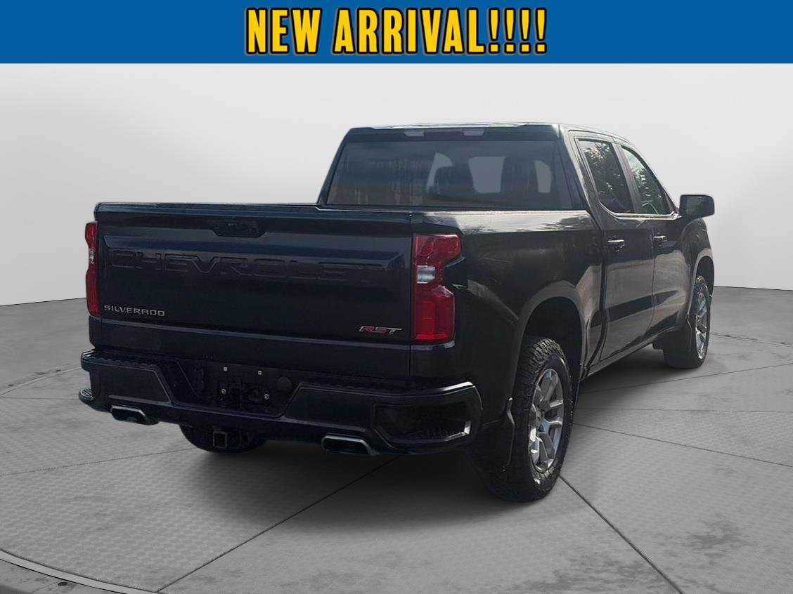 Certified 2022 Chevrolet Silverado 1500 RST w/ Z71 Off-Road Package AWD/4WD image 4