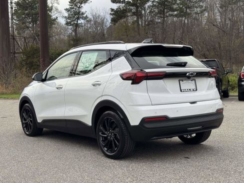 New 2027 Chevrolet Bolt RS FWD image 21