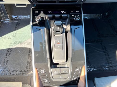 New 2026 Porsche 911 Carrera image 21