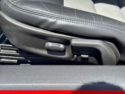 Used 2010 Chevrolet Corvette Grand Sport w/ Preferred Equipment Group RWD image 23