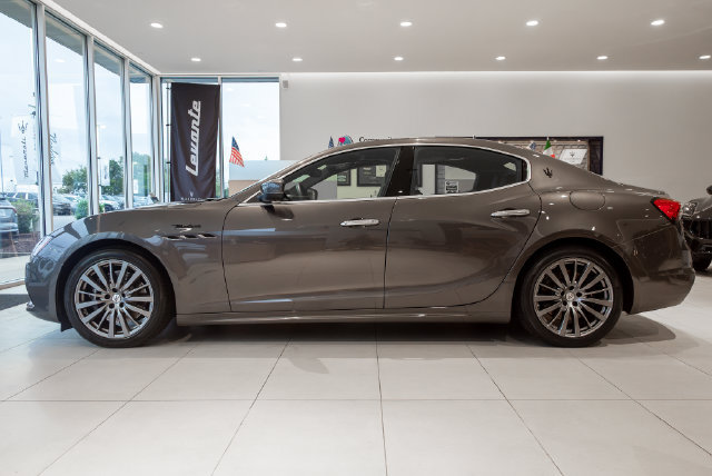 Used 2023 Maserati Ghibli Modena Q4 AWD/4WD image 27