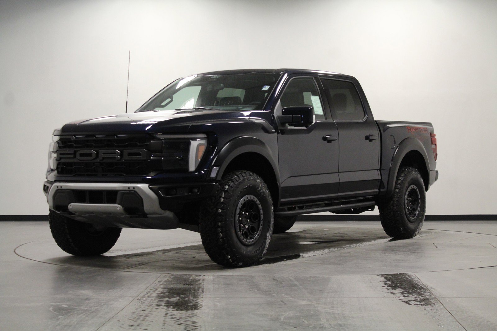 New 2025 Ford F150 Raptor AWD/4WD image 8