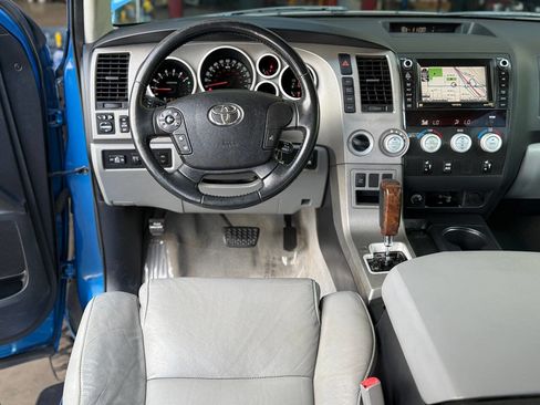 Used 2010 Toyota Tundra Limited image 60