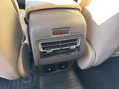 Used 2020 Lincoln Corsair Reserve w/ Equipment Group 201A image 33