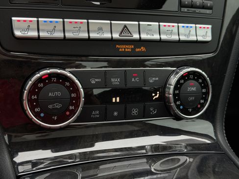 Used 2016 Mercedes-Benz SL 400 image 53