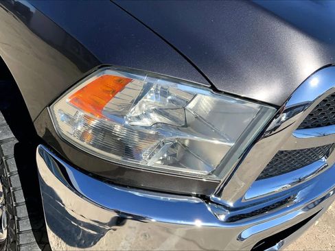 Used 2014 RAM 2500 SLT image 27