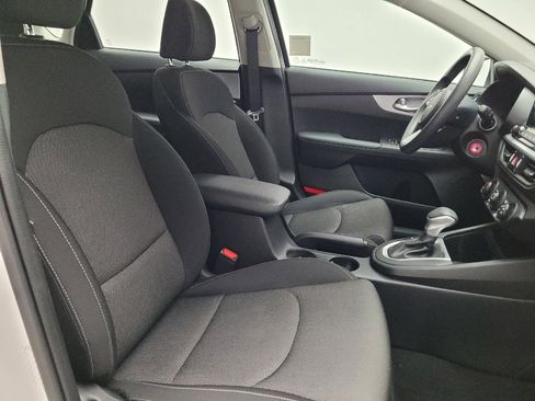 Used 2023 Kia Forte LXS FWD image 21