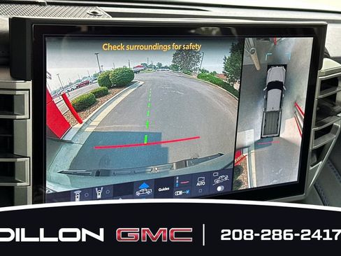 Used 2025 Toyota Tundra Platinum w/ TRD Off-Road Package AWD/4WD image 21