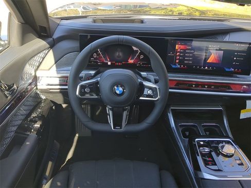New 2026 BMW 760i xDrive image 16