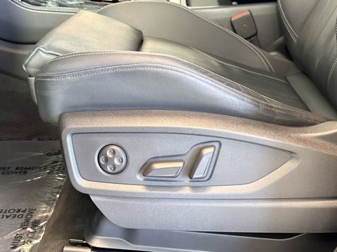 Used 2024 Audi Q5 2.0T Premium Plus image 18